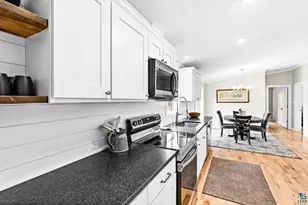4407 Ugstad Rd, Hermantown, MN 55811 - Photo 10