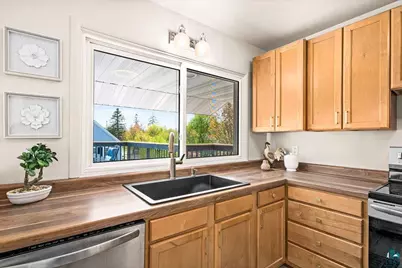 225 N 26th Ave E, Duluth, MN 55812 - Photo 38