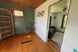357 Harvey St, Ely, MN 55731 - Photo 10
