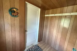 357 Harvey St, Ely, MN 55731 - Photo 2