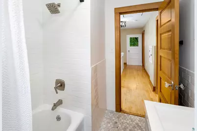 2701 E 2nd St, Duluth, MN 55812 - Photo 20