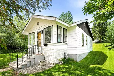 5325 Oakley St, Duluth, MN 55804 - Photo 1