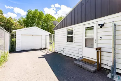 516 W Quince St, Duluth, MN 55811 - Photo 32