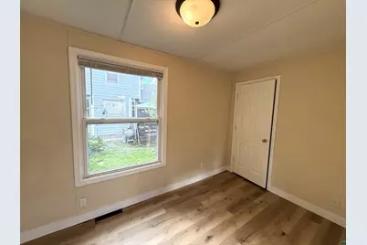 2715 E 3rd St, Superior, WI 54880 - Photo 14