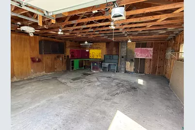 2715 E 3rd St, Superior, WI 54880 - Photo 16