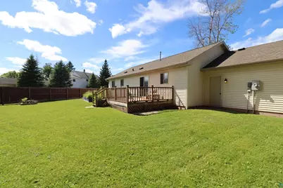 1700 Cary St, Ashland, WI 54806 - Photo 2