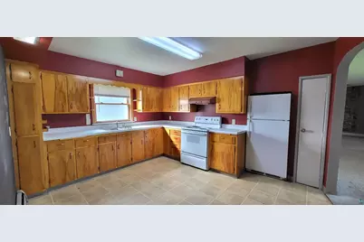 56 E 2nd St, Superior, MN 54880 - Photo 4