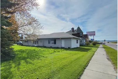 56 E 2nd St, Superior, MN 54880 - Photo 1
