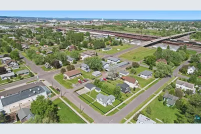 2623 N 22nd St, Superior, WI 54880 - Photo 2