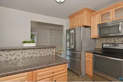 306 Kelly Cr #11C, Duluth, MN 55811 - Photo 4