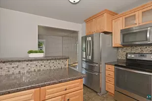 306 Kelly Creek, Duluth, MN 55811 - Photo 4