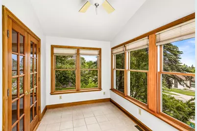 2723 Jefferson St, Duluth, MN 55812 - Photo 14