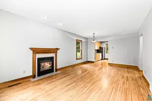 2723 Jefferson St, Duluth, MN 55812 - Photo 4