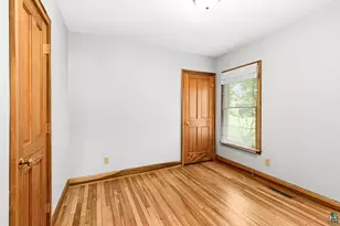 2723 Jefferson St, Duluth, MN 55812 - Photo 18