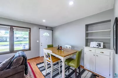 301 S 2nd St W, Aurora, MN 55708 - Photo 6