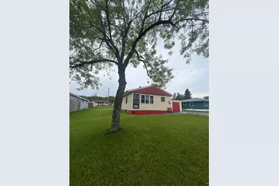 84 Edison Blvd, Silver Bay, MN 55614 - Photo 1