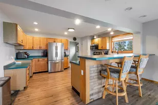 324 Hawkins St, Duluth, MN 55811 - Photo 6