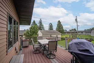 324 Hawkins St, Duluth, MN 55811 - Photo 2