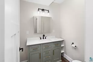 4217 Peabody St, Duluth, MN 55804 - Photo 14