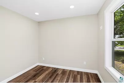 4217 Peabody St, Duluth, MN 55804 - Photo 20