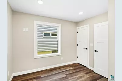 4217 Peabody St, Duluth, MN 55804 - Photo 20