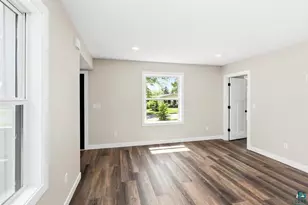 4217 Peabody St, Duluth, MN 55804 - Photo 12