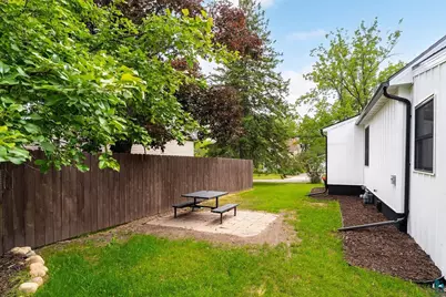 4217 Peabody St, Duluth, MN 55804 - Photo 42