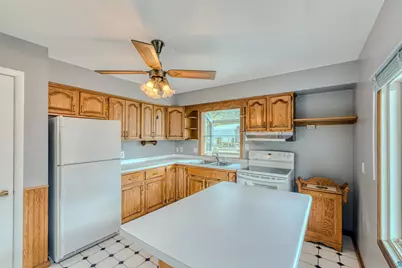 2113 Hutchinson Rd, Duluth, MN 55811 - Photo 8