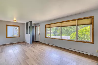 2113 Hutchinson Rd, Duluth, MN 55811 - Photo 6
