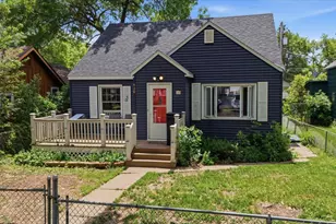 920 N 16th St, Virginia, MN 55792 - Photo 1