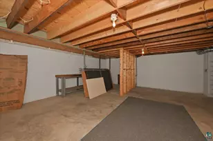 1603 N Basswood Ave, Duluth, MN 55811 - Photo 16