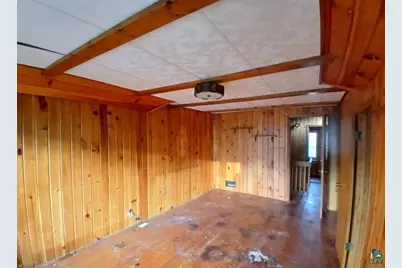 614 E 9th St, Duluth, MN 55805 - Photo 16