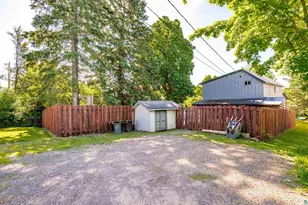 219 Osakis St, Duluth, MN 55803 - Photo 12