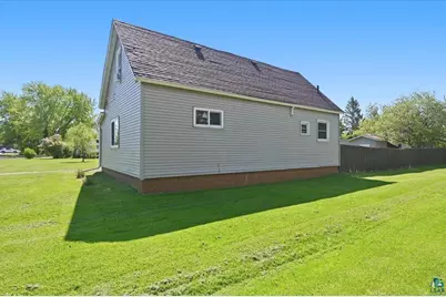 1824 N 53rd St, Superior, WI 54880 - Photo 22
