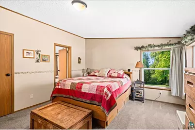 809 Scenic Dr, Two Harbors, MN 55616 - Photo 6