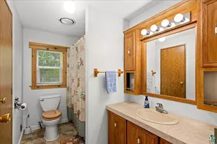 184 Scenic Dr, Knife River, MN 55609 - Photo 10