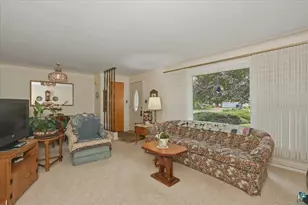3801 E 4th St, Duluth, MN 55804 - Photo 4