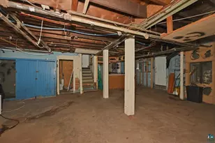 1818 E 3rd St, Duluth, MN 55812 - Photo 24