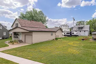 214 W Chapman St, Ely, MN 55731 - Photo 82