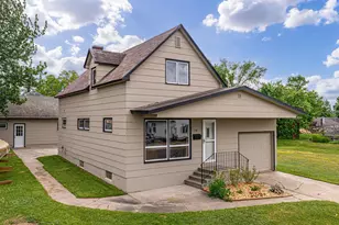 214 W Chapman St, Ely, MN 55731 - Photo 1
