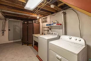 214 W Chapman St, Ely, MN 55731 - Photo 50
