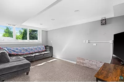 2310 W 7th St, Duluth, MN 55806 - Photo 26