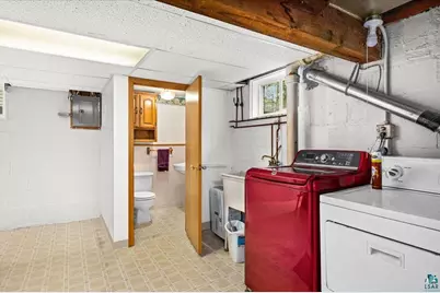 177 W Austin St, Duluth, MN 55803 - Photo 34