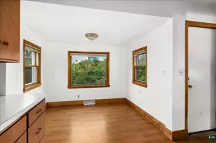 424 E Upham Rd, Duluth, MN 55811 - Photo 8