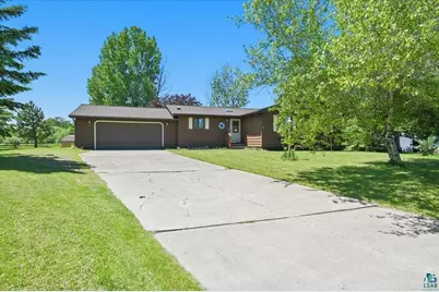 2 Willow St, Superior, WI 54880 - Photo 2