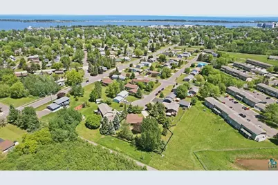 2 Willow St, Superior, WI 54880 - Photo 22