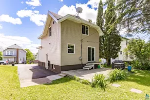 9 St Louis Ct, Duluth, MN 55808 - Photo 36