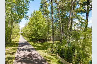 9 St. Louis Ct, Duluth, MN 55808 - Photo 42