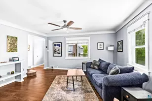 9 St Louis Ct, Duluth, MN 55808 - Photo 8