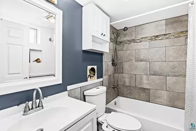 9 St. Louis Ct, Duluth, MN 55808 - Photo 28
